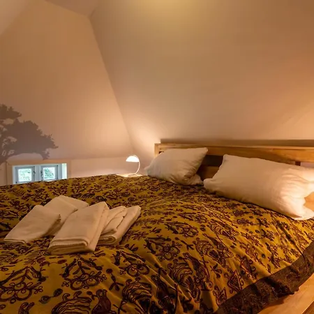 Bauernkate Basstoelpel *