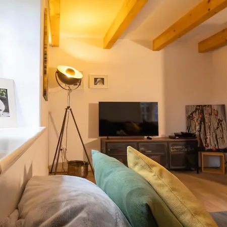 Bauernkate Basstoelpel *